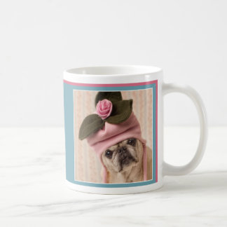 Förtjusande mopsmuggGretta ro av mops och kyssar Kaffemugg