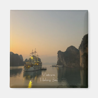 Förtjusande solnedgång i Hlängs Bay Vietnam Fodral Magnet
