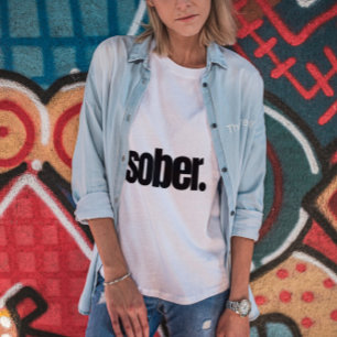 Förtrolig, fetstilt och sober (period) t shirt