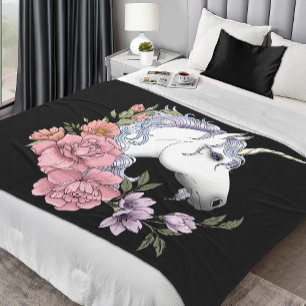 Förtrollade vita enhörningsblommor rosa svart fleecefilt