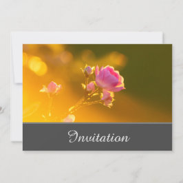 Förtrollande inbjudningskort med rosa ros