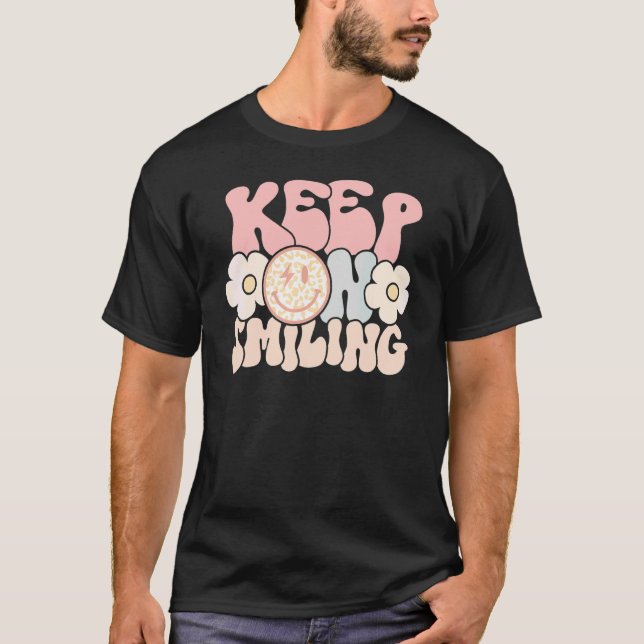 Fortsätt Leende Blommig Leopard Leende Ansikte Blo T Shirt (Framsida)