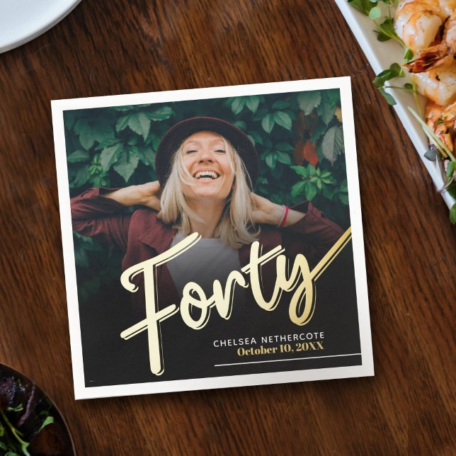 Forty 40th Birthday custom photo script gold Pappersservett (Skapare uppladdad)