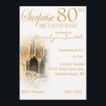 Förvåna 80th födelsedagsfest inbjudan<br><div class="desc">Dina ska gäster älskar denna personifierade, guld, och födelsedagsfest inbjudan för vitöverrrakningen 80th med champagneexponeringsglas, det guld- bandet och mycket litet bubblar. Enkelt yet festligt, eleganten, chic, klassiker, är den flott födelsedagsfest inbjudan för överrrakningen 80th är ett passande långt som firar din åttionde födelsedag för hedersgästen med stil som är...</div>