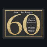 Förvåna guld- glitter för den 60th inbjudningar<br><div class="desc">Förvåna den 60th födelsedaginbjudan. Svart och guld- glitterfödelsedagsfestinbjudan med svart tavlabakgrund. Överrrakningfödelsedag. Vuxen födelsedag. Party för manar- eller kvinnaBday våldsamt slag. Behaga klickar "skräddarsy den" knäppas och använder vårt designverktyg för att ändra denna mall för mer ytterligare customization.</div>
