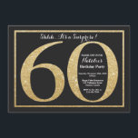 Förvåna guld- glitter för den 60th inbjudningar<br><div class="desc">Förvåna den 60th födelsedaginbjudan. Svart och guld- glitterfödelsedagsfestinbjudan med svart tavlabakgrund. Överrrakningfödelsedag. Vuxen födelsedag. Party för manar- eller kvinnaBday våldsamt slag. Behaga klickar "skräddarsy den" knäppas och använder vårt designverktyg för att ändra denna mall för mer ytterligare customization.</div>