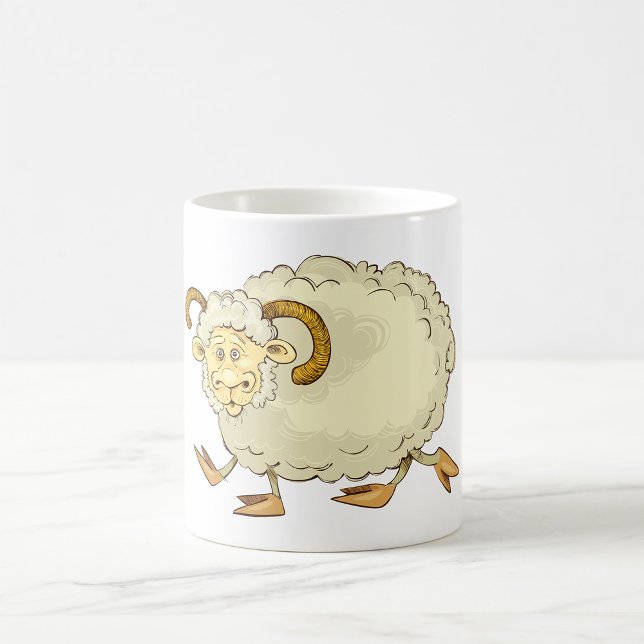 Förvånad bagg får rolig gårdsdjur kaffemugg (Skapare uppladdad)