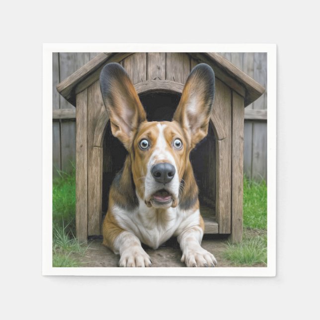 Förvånad Basset Hound i en hundkoja Pappersservett (Framsidan)