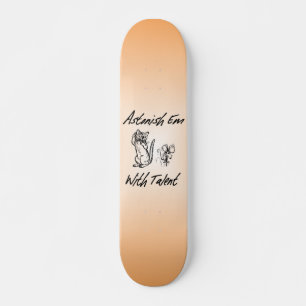 Förvånad Em Med Talang Skate Board