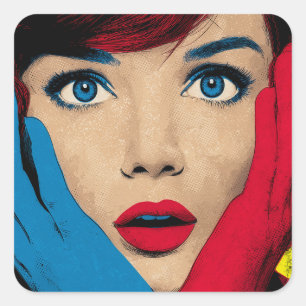 Förvånad kvinna i Pop Art Fyrkantigt Klistermärke