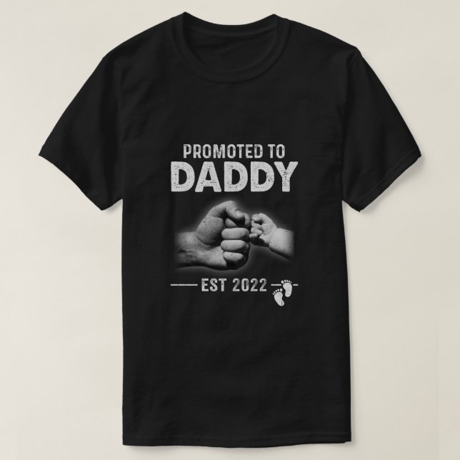 Förväntad ny pappa snart ska befordras till pappa  t shirt (Design framsida)