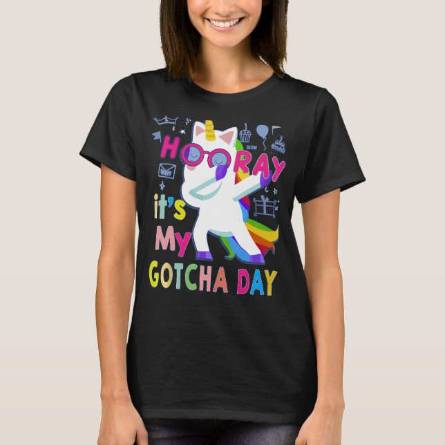Foster Barn adopterar Hooray Det är min Gotcha-dag T Shirt (Framsida)