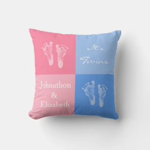 Fotavtryck av Twin Boy och Girl Rosa Baby Kudde