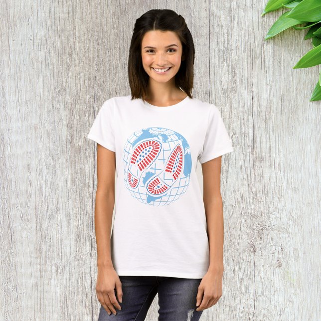 Fotavtryck på en glob t shirt (Skapare uppladdad)