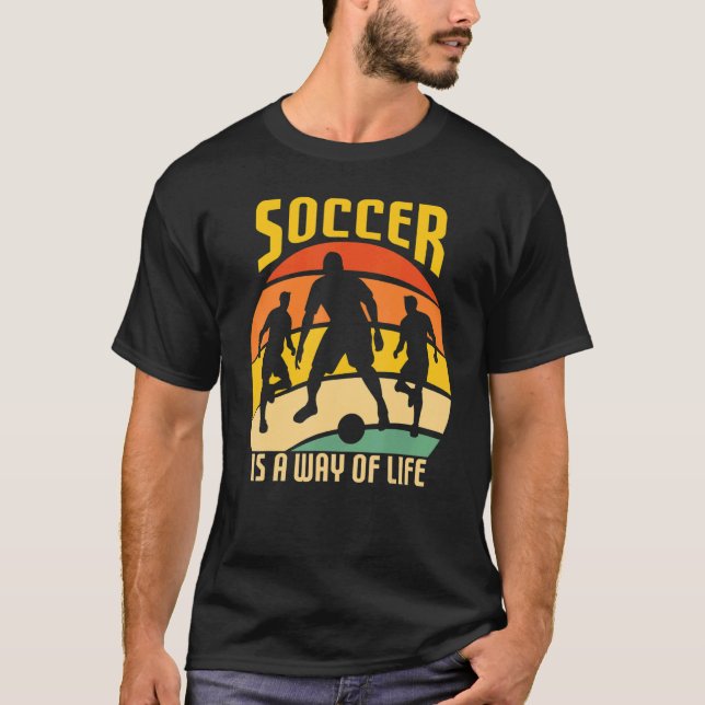 Fotboll är ett sätt att spela teamspelare t shirt (Framsida)