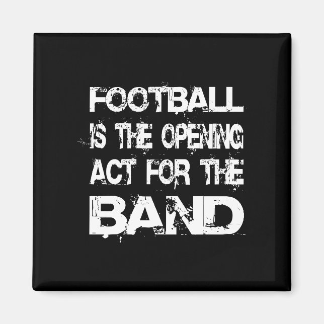 Fotboll är öppningshandlingen för de som spelar in magnet (Framsidan)