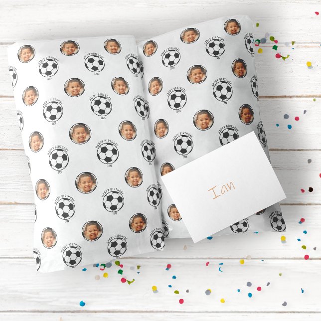 Fotboll Fotboll Barn Glad Födelsedag Namn & Foto  Presentpapper (Wrapping Paper - Football)