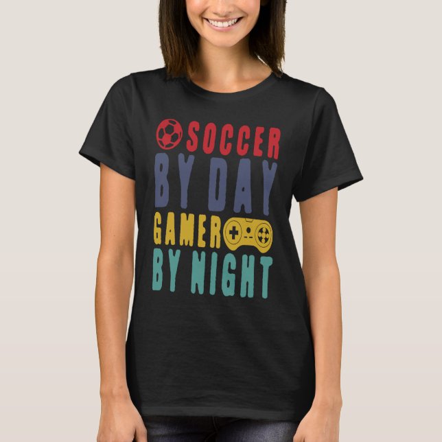 Fotboll per dag spelare efter nattlek - målspel de t shirt (Framsida)