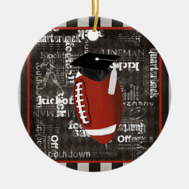 Fotboll som ha på sig studentmössan, fotbollord julgransprydnad keramik (Framsidan)