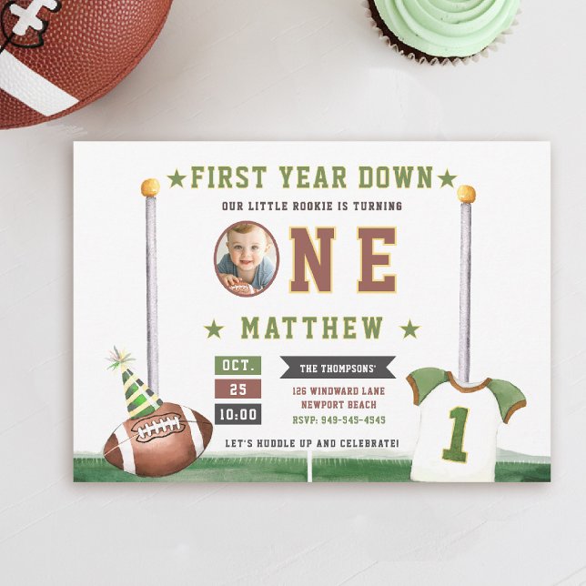 Fotboll Touchdown Foto Söt Pojke 1-årsdag Inbjudningar (first year down football touchdown birthday invitation photo sports boy 1st party cute)