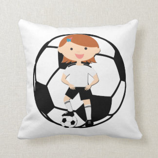 Fotbollflicka 3 och svartvit boll kudde