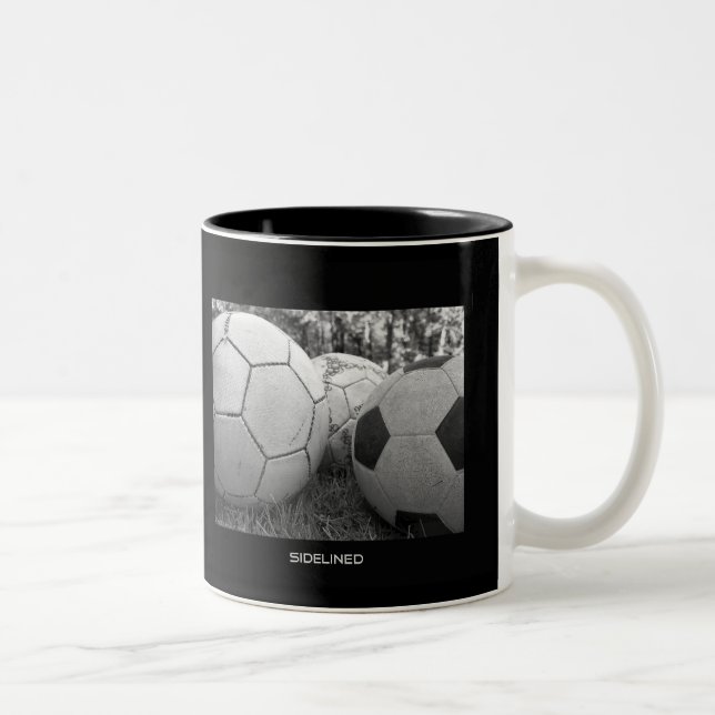 Fotbollkaffemugg Två-Tonad Mugg (Höger)