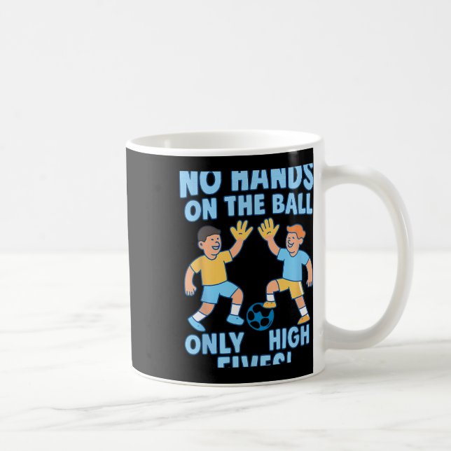 Fotbollsfans High Fives Laganda Grafikdesign  Kaffemugg (Höger)