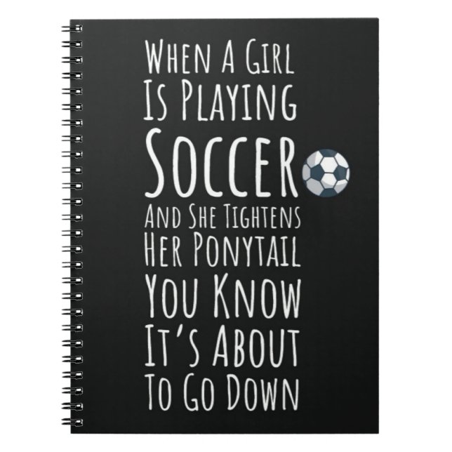 Fotbollsflickor som ger henne unika spelteambarn anteckningsbok (Framsidan)