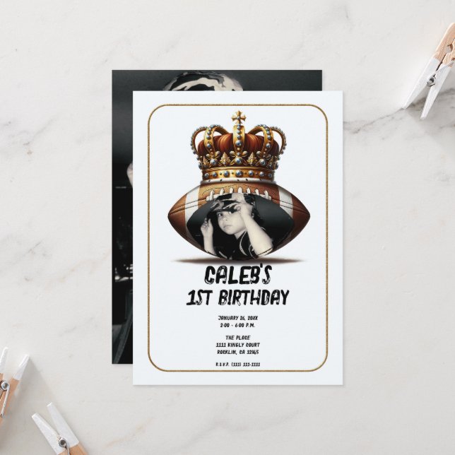 Fotbollskung Guld Krona Foto 1-årsdag Inbjudningar (Fram/Back In Situ)