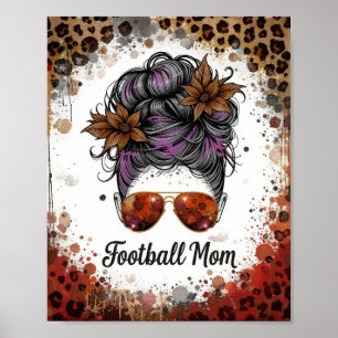 Fotbollsmamma Leopard Rufsigt Upphostad Lila Blomm Poster