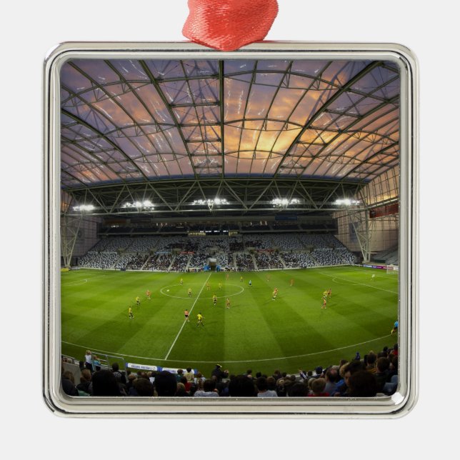 Fotbollsmatch, Forsyth Barr Stadium, Dunedin Julgransprydnad Metall (Framsidan)