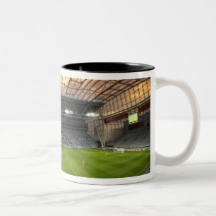 Fotbollsmatch, Forsyth Barr Stadium, Dunedin Två-Tonad Mugg