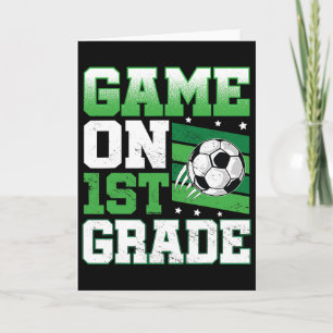 Fotbollsmatch På 1:a Klass Byck Till Skolan Söt Sp Kort
