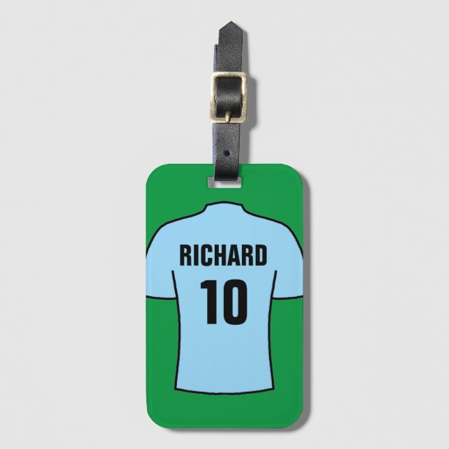 Fotbollsskjortor i lätt blå bagagebricka (Framsida vertikal)