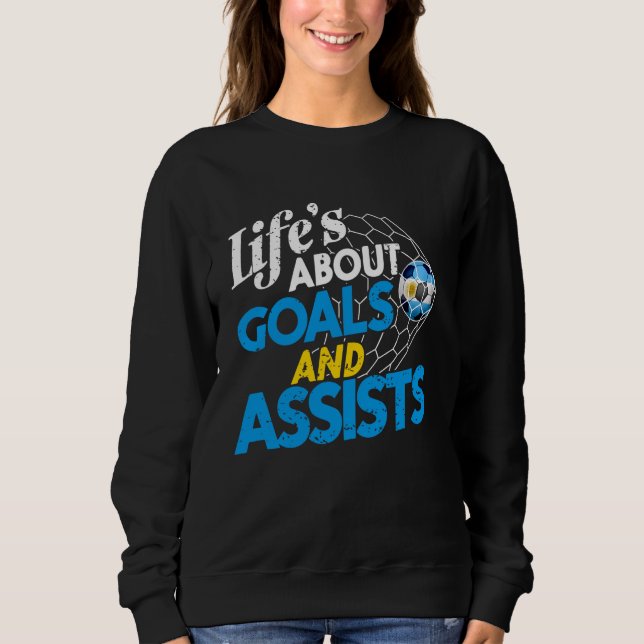 Fotbollsvärlden handlar om mål och assistenter i f t shirt (Framsida)