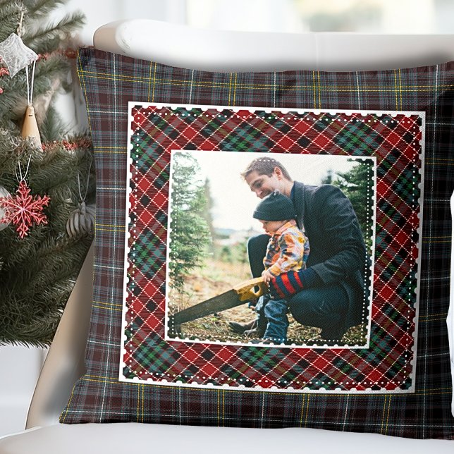 Foto av blandad modern Rustic-familj Kudde (Mixed Plaid Modern Rustic Family Photo Throw Pillow)
