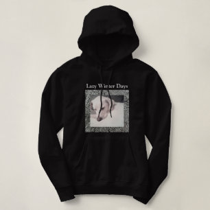 Foto av Cute White Hund med Lazy Winter Day T Shirt