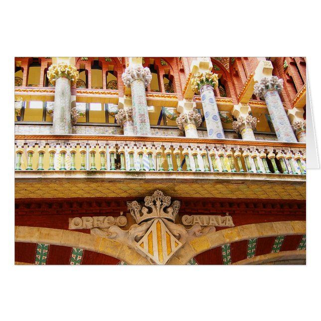 Foto av den färgstarka arkitekturen i Barcelona Sp Hälsningskort (Framsidan Horizontal)