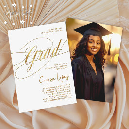 Foto av Guld & White Minimal Scripted Grad Ceremon Inbjudningar
