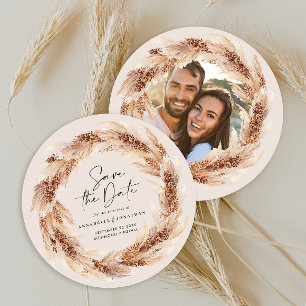 Foto av modern bohemisk pampas (gräs) bröllop inbjudningar