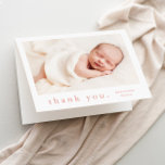 Foto Baby av enkel typ Tack Kort<br><div class="desc">Ett enkelt Type Photo baby-tack som du kan visa med foto på framsidan och ett fullt namn-huvud och ett personligt meddelande från familjen på insidan. Klicka på knappen Redigera om du vill anpassa designen med foton och detaljer.</div>