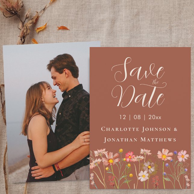 Foto Boho Höst Vildblomma Terrakotta Bröllop Spara Datumet (Photo Wildflower boho fall floral terracotta Wedding save the date invitation)