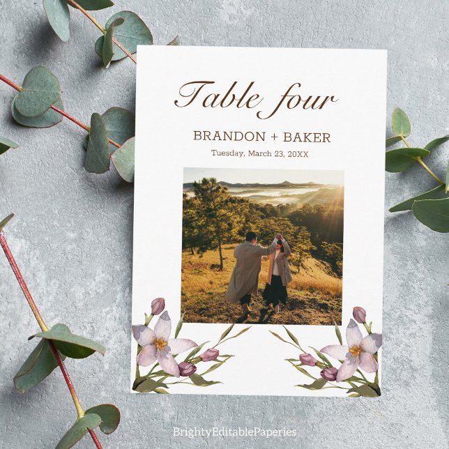 Foto Bröllop Rosa Flower Bordsnummer Card (Skapare uppladdad)