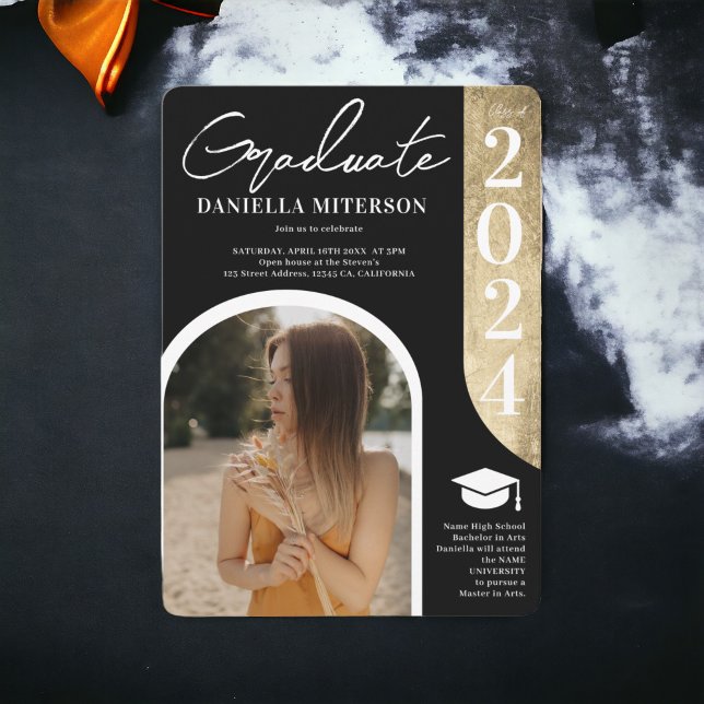 Foto fet 2024 guld march svart studenten inbjudningar (Photo bold 2024 gold arch black graduation invitation)