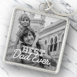 Foto för bästa Pappa någonsin - moderna Coolans st Fyrkantig Silverfärgad Nyckelring<br><div class="desc">Den här enkla och moderna designen består av serif och kursiv typografi och lägger till ett foto av anpassningsbarna</div>
