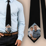 Foto för Black Anpassningsbar Family Slips<br><div class="desc">Black Anpassningsbar Family Photo halsband. En perfekt för en pappa eller farfar på Far dag,  födelsedag eller jul.</div>