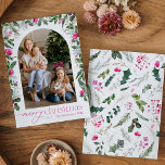 Foto för Bright Rosa & Greenery Arch God jul Julkort<br><div class="desc">Den här samlingen har vattenfärgsskarpa blommigtar för rosa,  bär och vintergröna med modern och elegant typografi,  med ett botaniskt mönster baksida på vintern.</div>