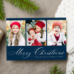 Foto för elegant Script Navy God jul 3 Julkort<br><div class="desc">Ett enkelt julkort med tre foton och "God jul" i lodrät som visas i ett festive white calligraphy-skript på en marin bakgrund. Anpassa framsidan av multifotojulkortet med din familj namn och året. Kortet återgår till visningen som en modern marin och vit marmelad mönster.</div>