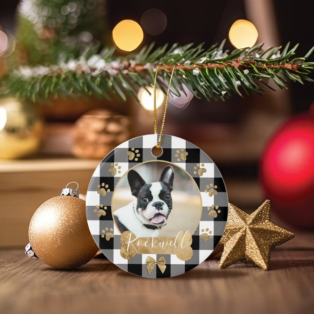 Foto för familjen Black Buffalo Play Mönster Guld  Julgransprydnad Keramik (Black Buffalo Plaid Pattern Gold Bow Family Photo Ceramic Ornament)