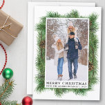 Foto för familjen Watercolor Gräs Ram Julkort<br><div class="desc">Modern Elegant Watercolor Grönt Gräs Ram med Gräs Cones Family Photo God jul Helgdag Card</div>